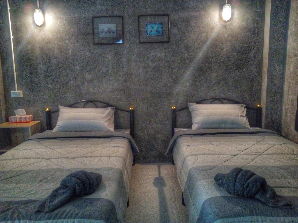 4Hearts Loft House Hotel Szuratthani Kültér fotó